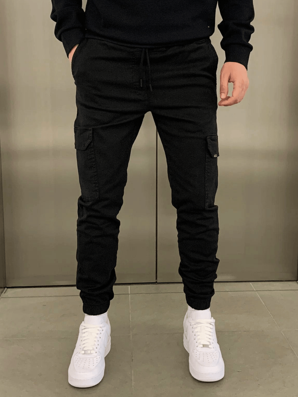Men's Tapered Stretch Cargo Jogger Pants