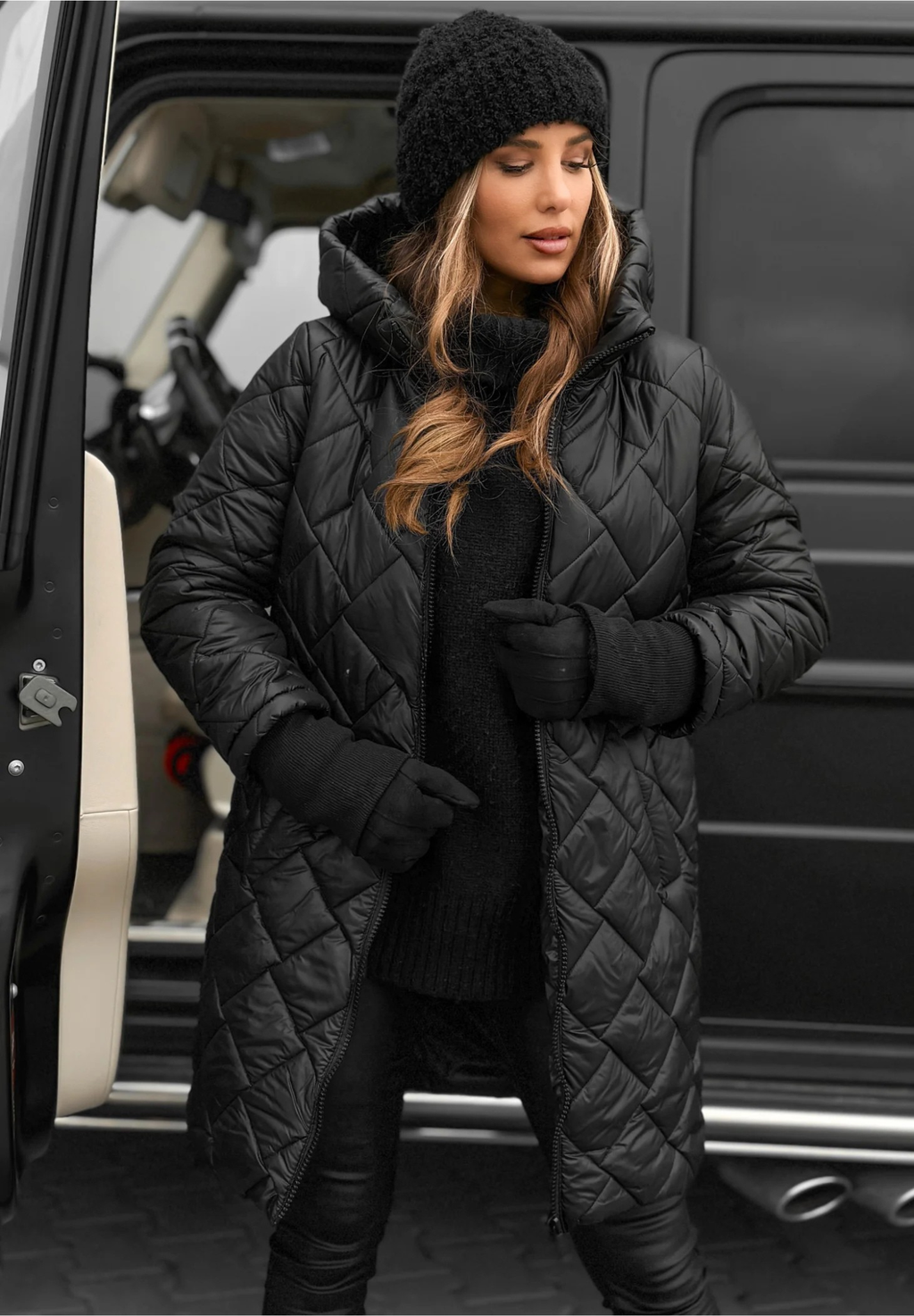 Women's Diamond Quilted Long Hooded Jacket