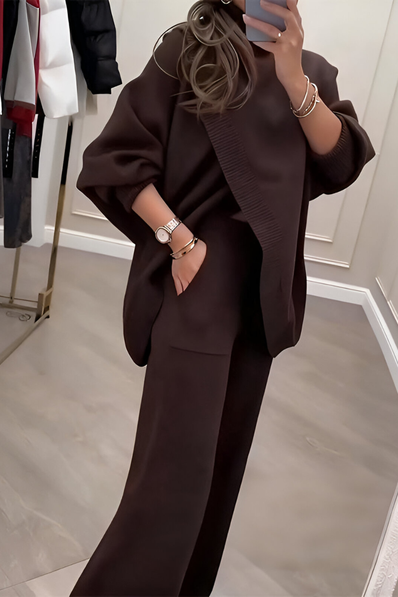 Women's Relaxed Two-Piece Loungewear Set