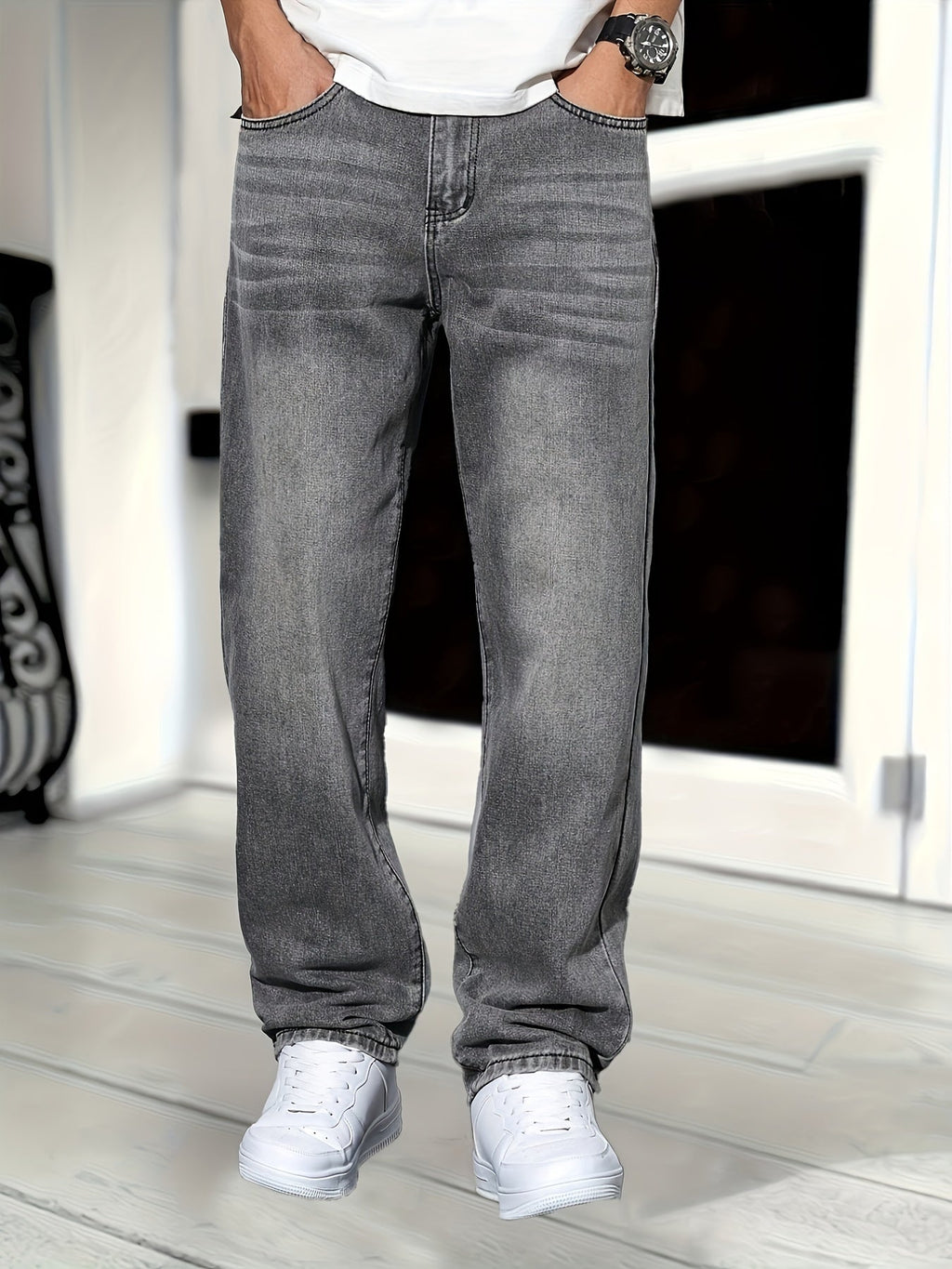 Men's Straight-Leg Denim Jeans