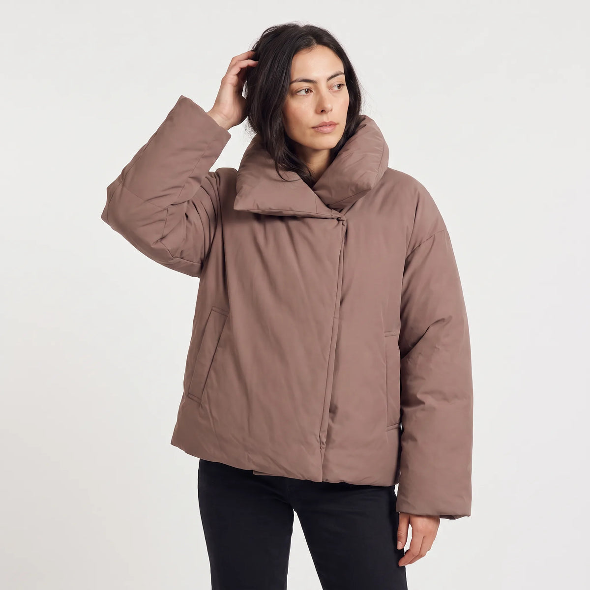 Women's Oversized Cropped Puffer Jacket with Funnel Collar