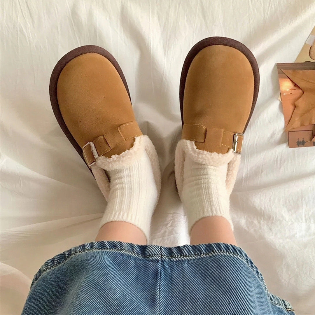Women's Fleece-Lined Buckle Clogs