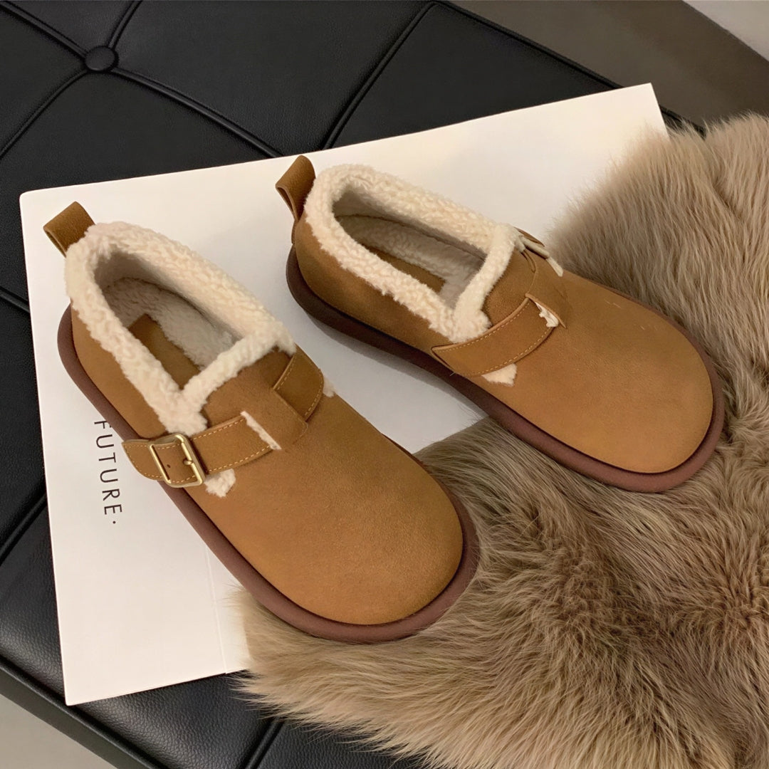 Women's Fleece-Lined Buckle Clogs
