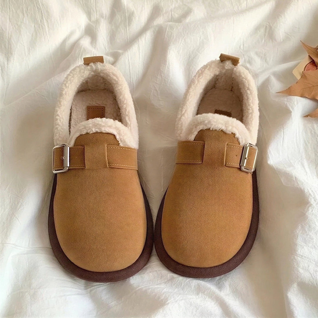 Women's Fleece-Lined Buckle Clogs