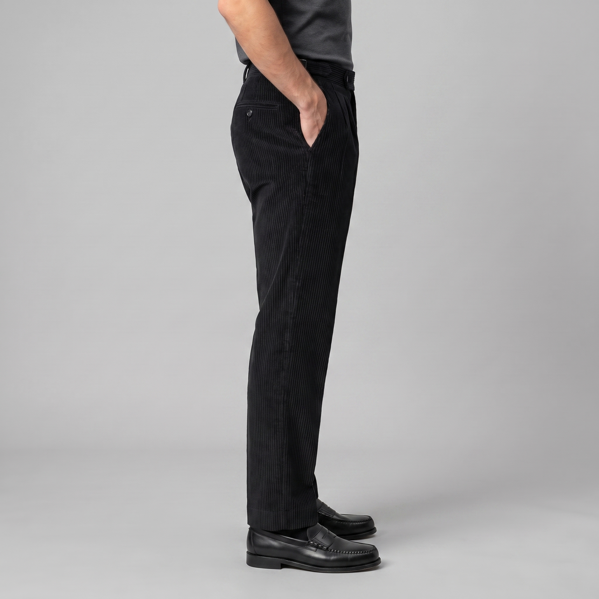 Men's Pleated Corduroy Trousers
