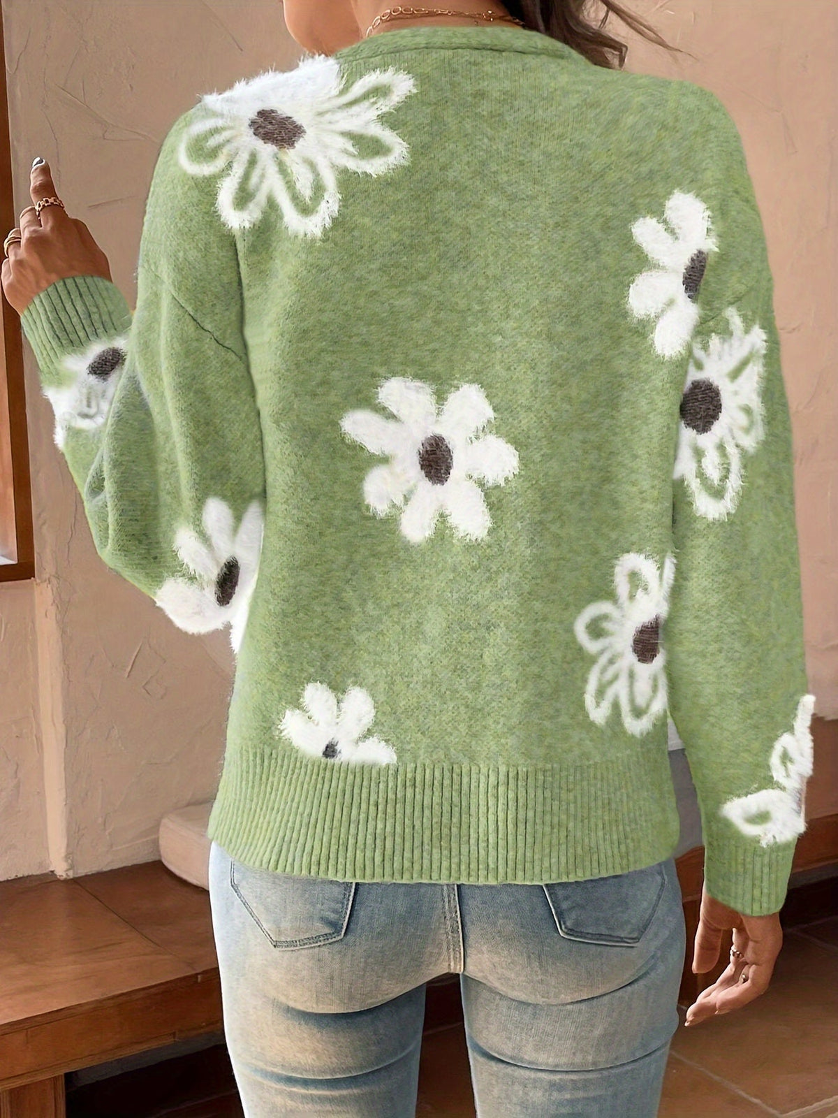 Women's Floral Knit V-Neck Cardigan