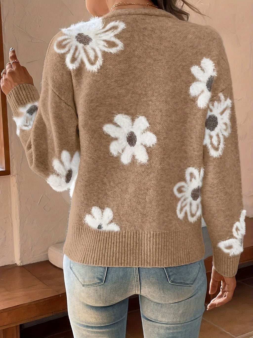 Women's Floral Knit V-Neck Cardigan