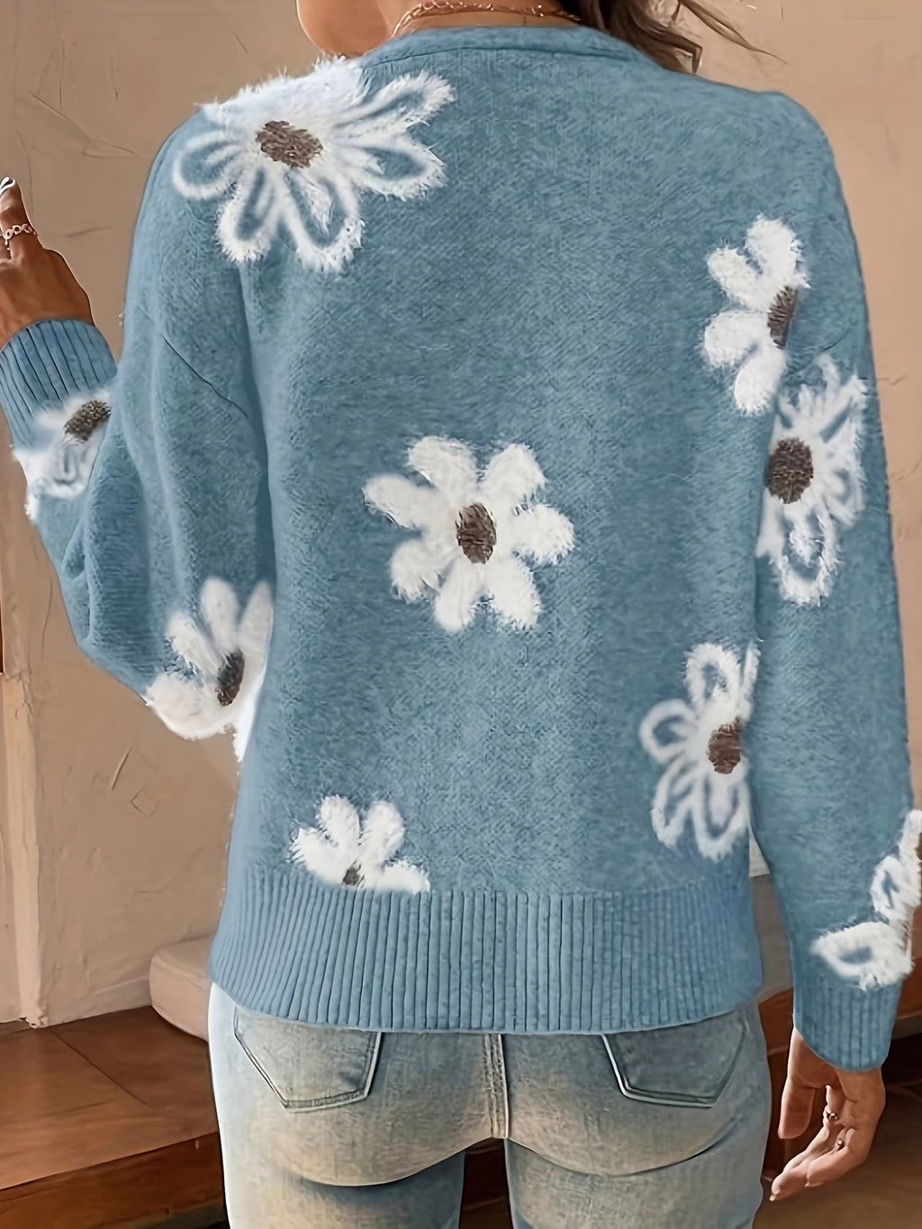 Women's Floral Knit V-Neck Cardigan
