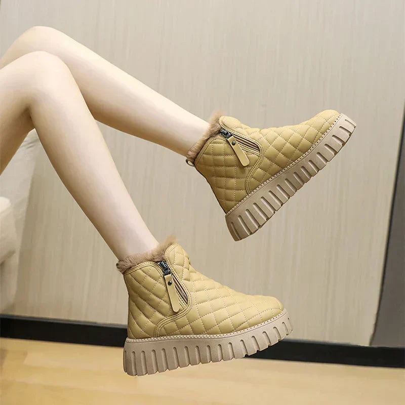 Women's Quilted Platform Winter Snow Boots
