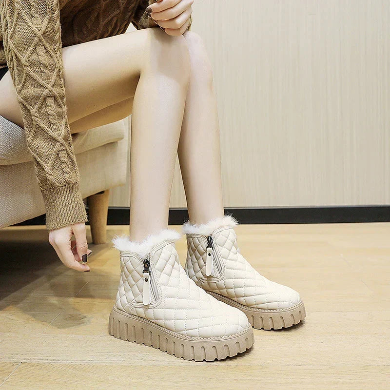 Women's Quilted Platform Winter Snow Boots