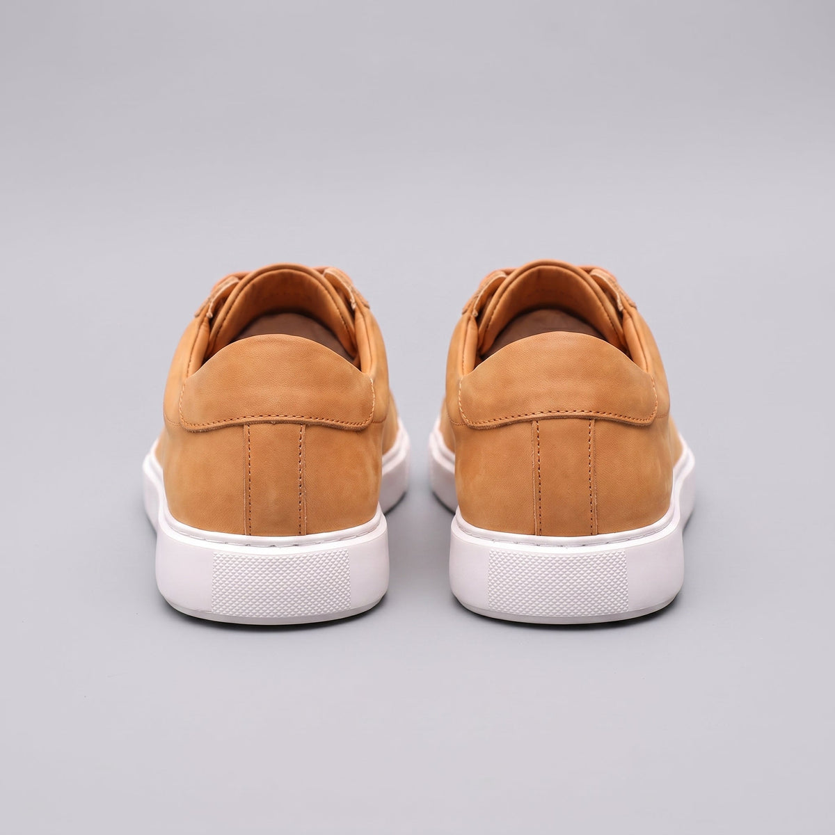 Men's Low-Top Suede Sneakers