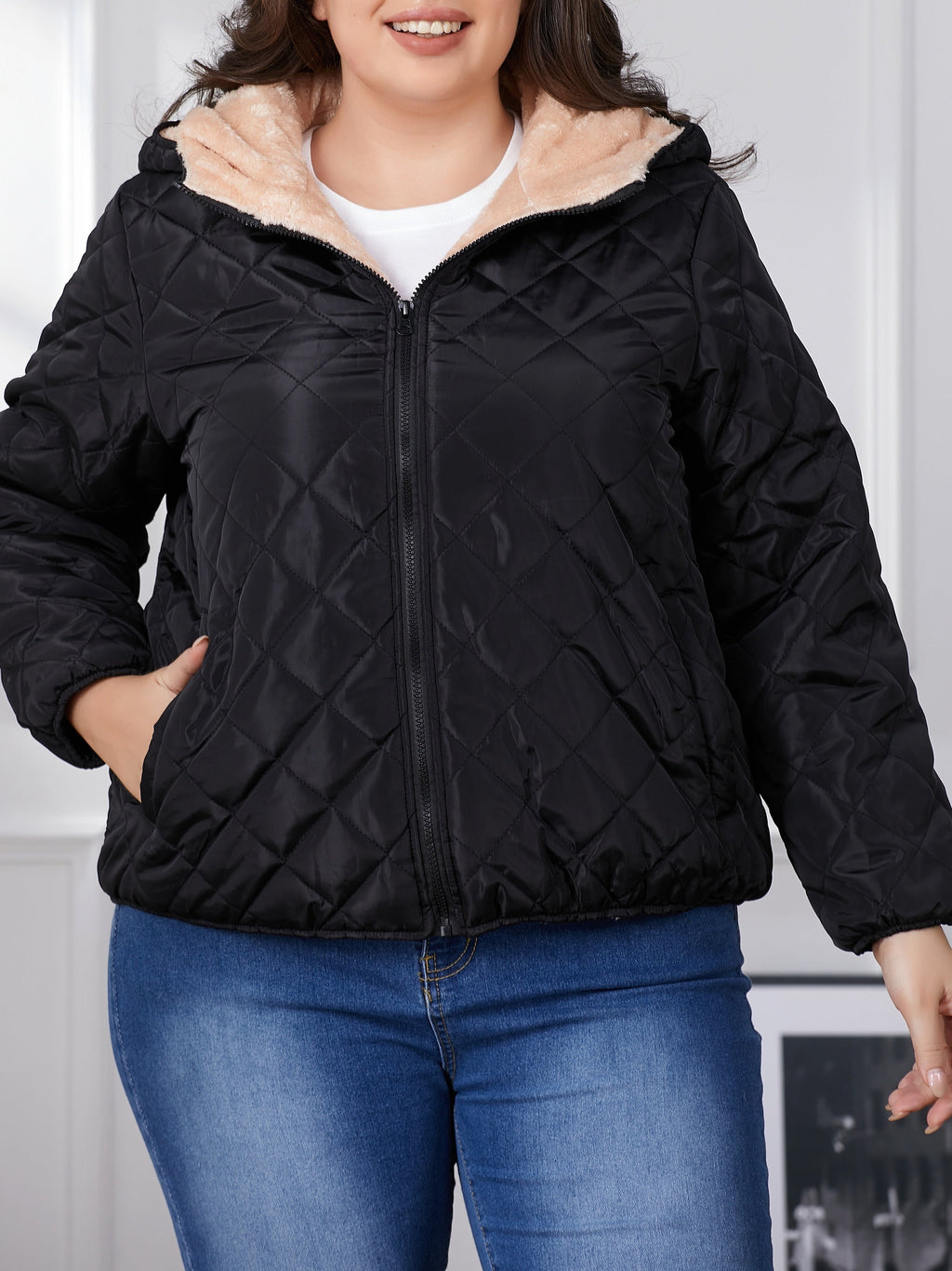 Women's Plus Size Sherpa-Lined Quilted Bomber Jacket with Hood