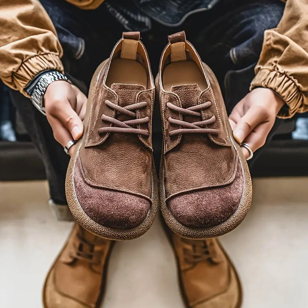 Men's Wide-Toe Lace-Up Casual Walking Shoes