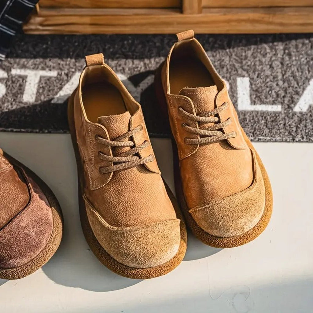 Men's Wide-Toe Lace-Up Casual Walking Shoes
