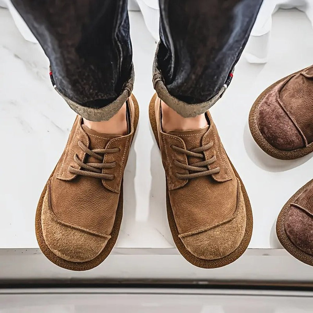 Men's Wide-Toe Lace-Up Casual Walking Shoes