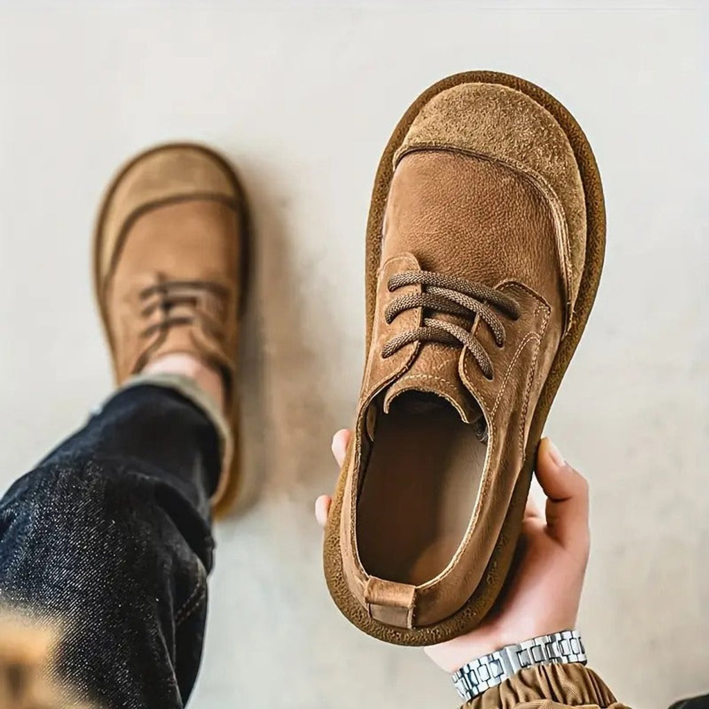 Men's Wide-Toe Lace-Up Casual Walking Shoes