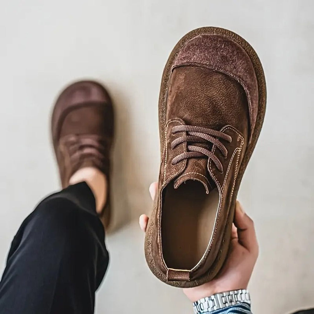 Men's Wide-Toe Lace-Up Casual Walking Shoes