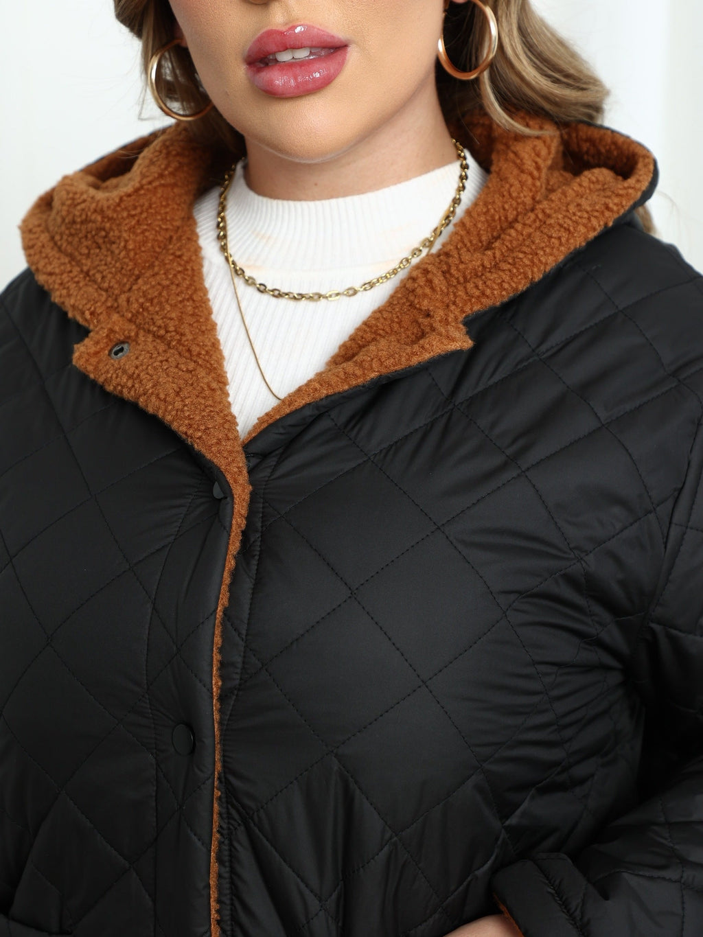Women's Plus Size Sherpa-Lined Diamond Quilted Hooded Jacket