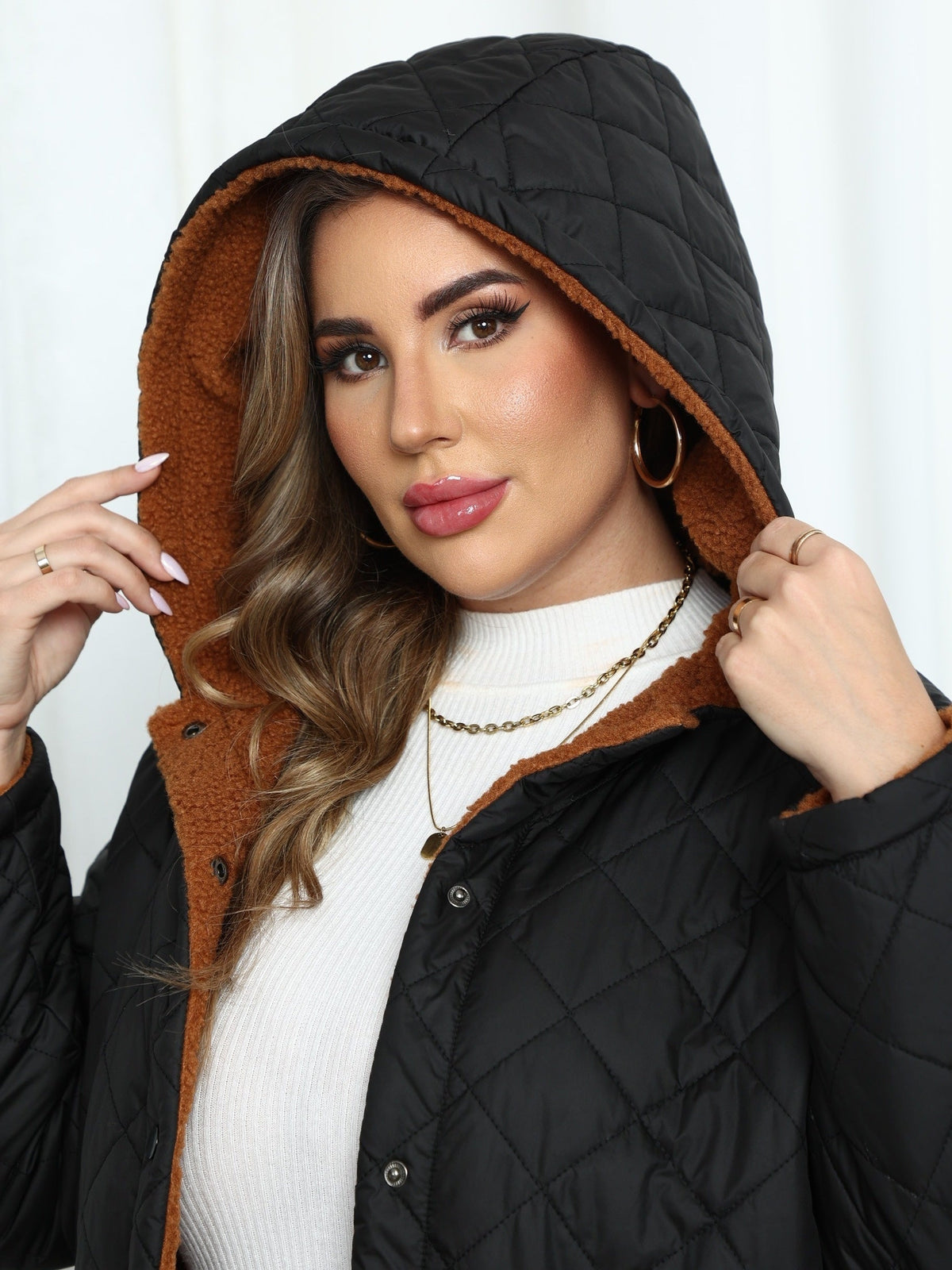 Women's Plus Size Sherpa-Lined Diamond Quilted Hooded Jacket